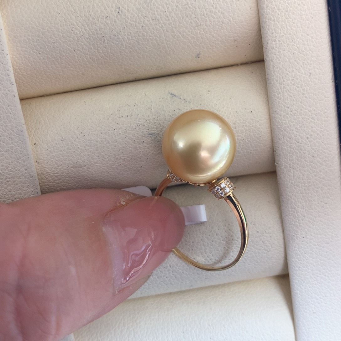海水珍珠戒指18K金镶嵌