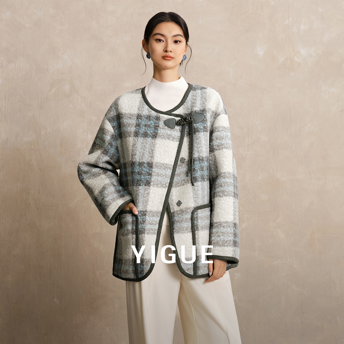 【艾美专属】亦谷圆领格纹开衫女士新款减龄秋季外套G5WAF603