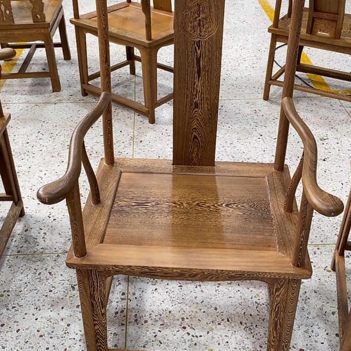 鸡翅木类成套家具交****哥