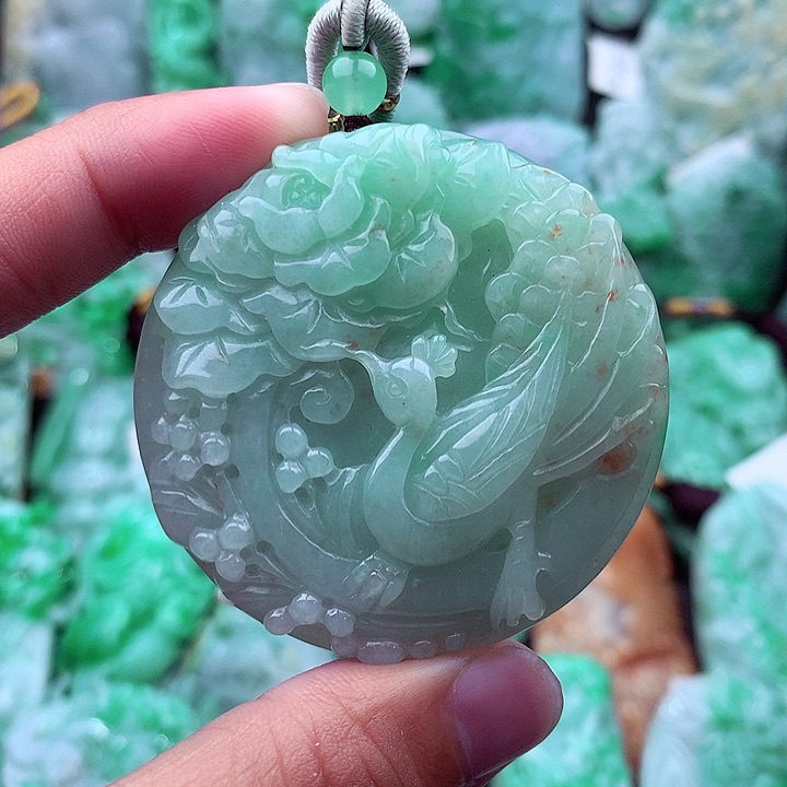 翡翠吊坠(不含链)未镶嵌