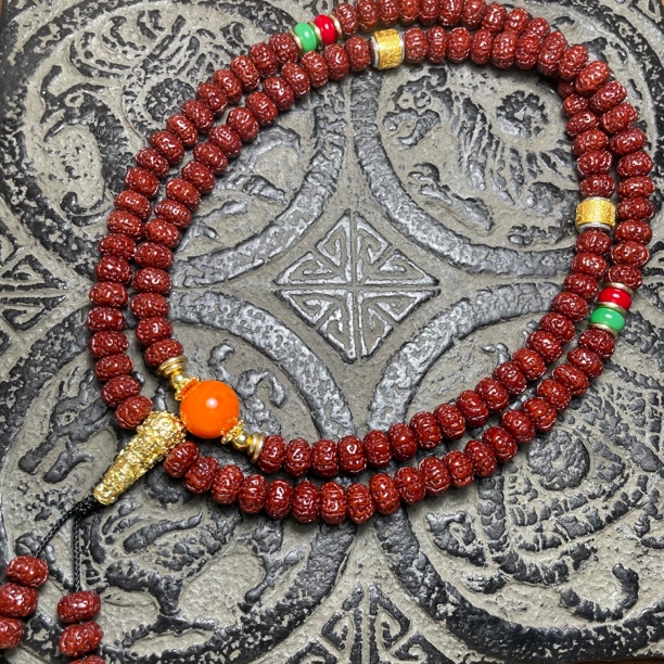 8mm±（机刷盘龙｜金刚菩提｜108颗）