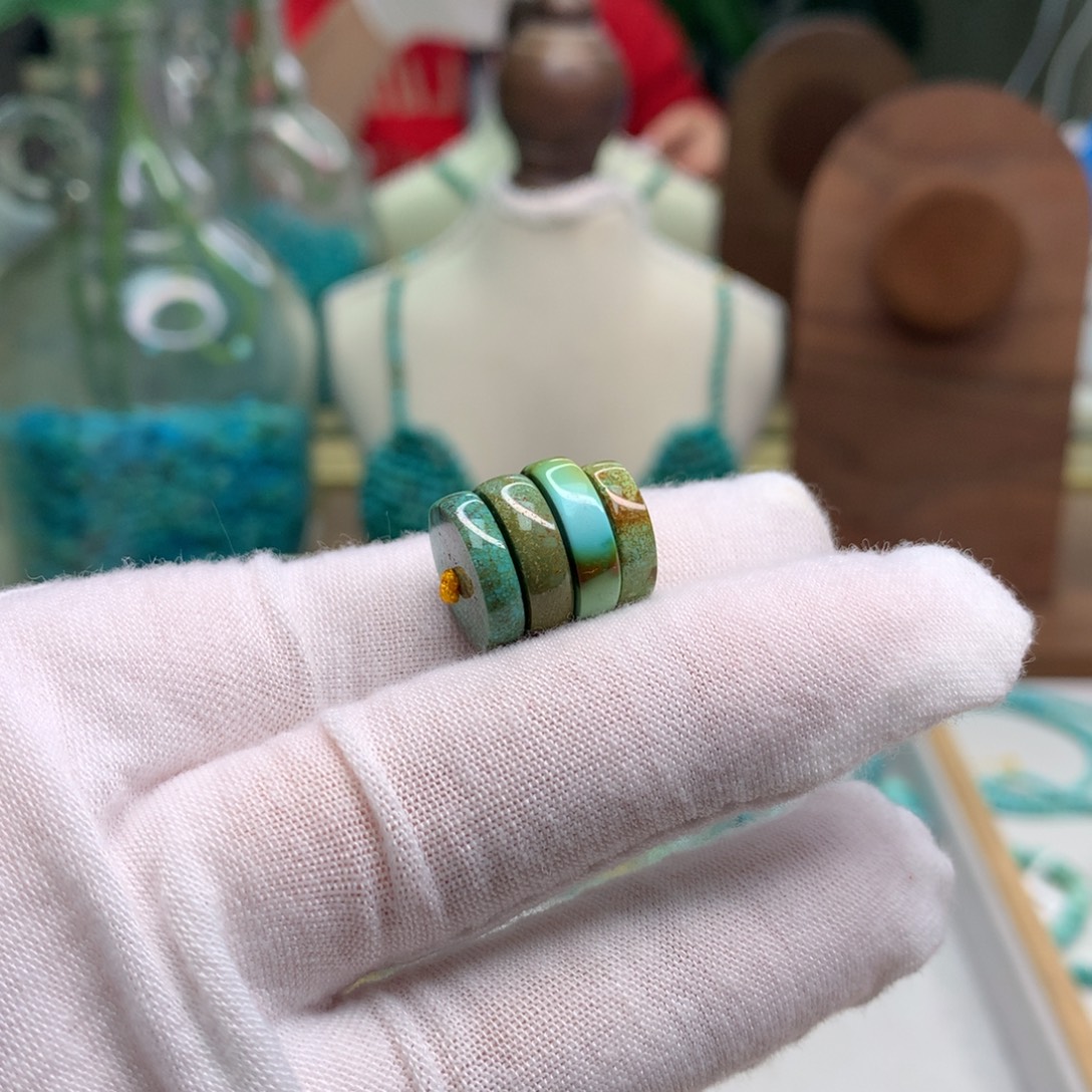 绿松石未镶嵌配饰