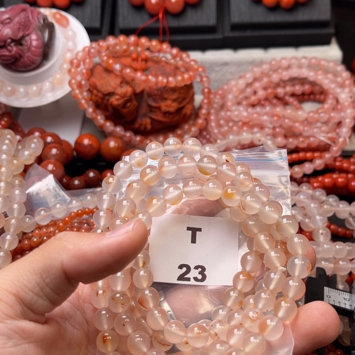 南红玛瑙未镶嵌多样性发货默认微瑕称重8mm