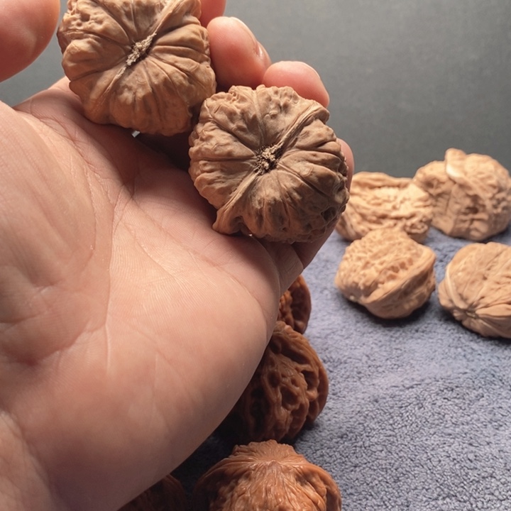 文玩核桃吊坠南瓜