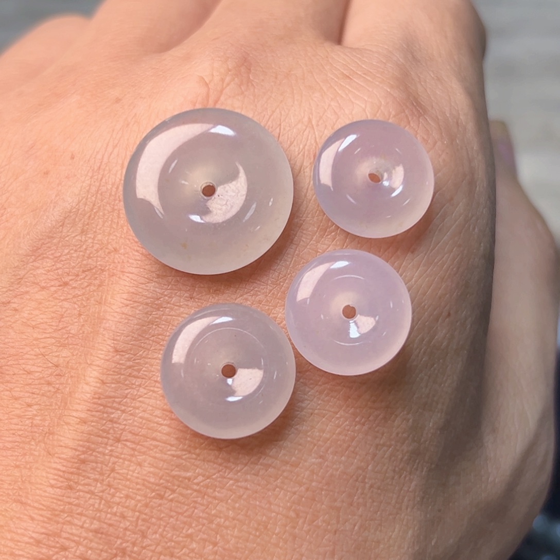 定制翡翠未镶嵌平安扣