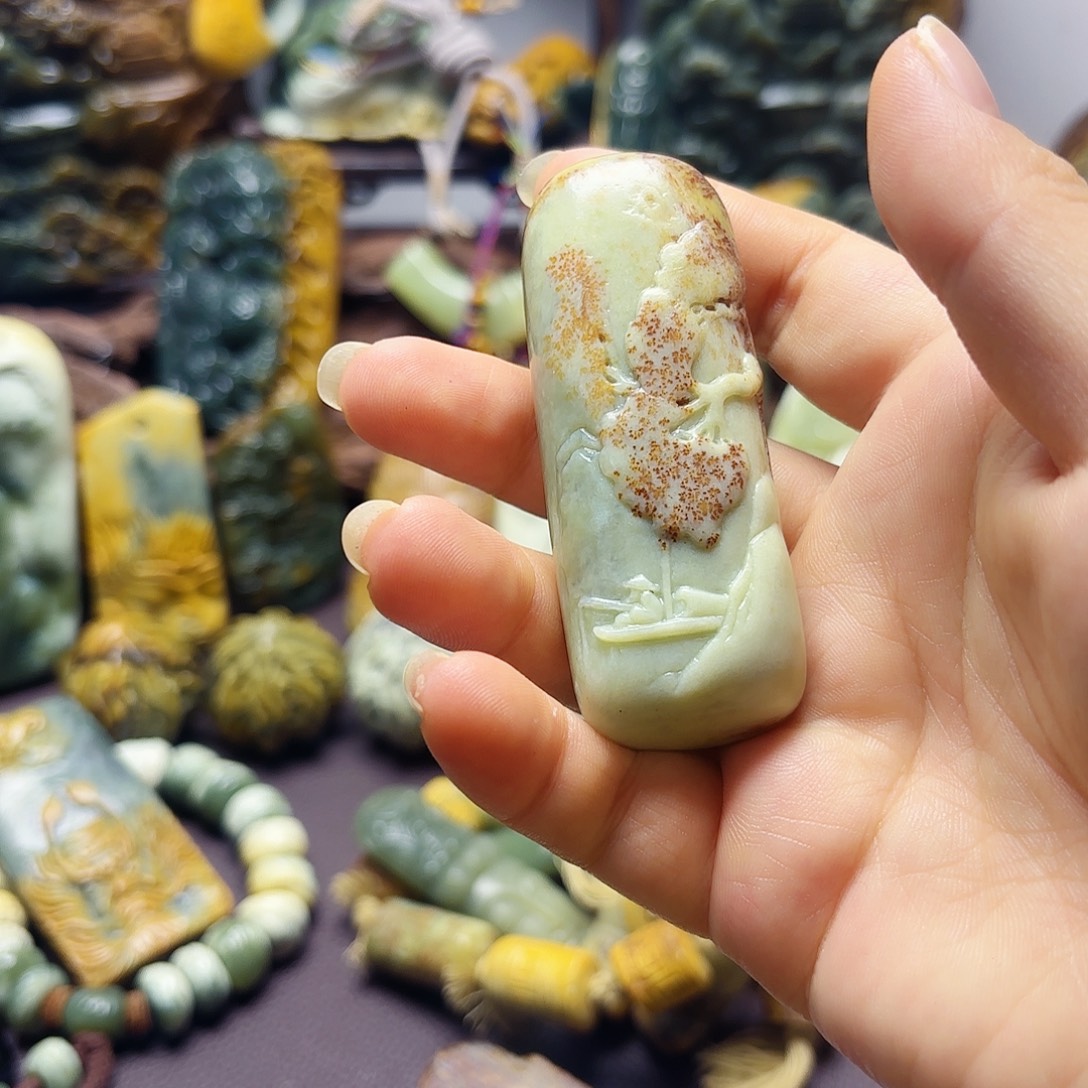 d***l岫岩河磨玉（透闪石质玉）未镶嵌挂件