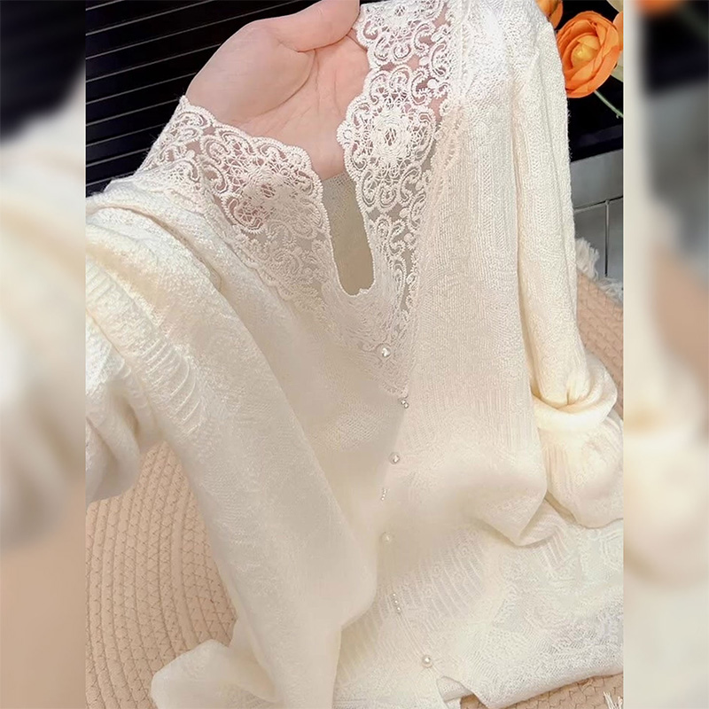 2025新款杏色蕾丝针织衫女装秋冬季钉珠设计百搭气质温柔长袖上衣