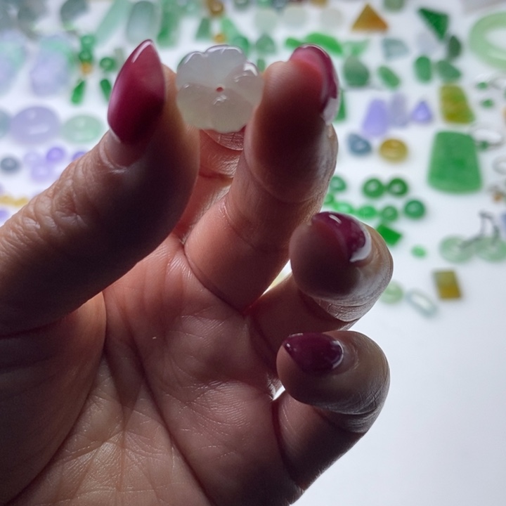 翡翠未镶嵌挂件天然翡翠