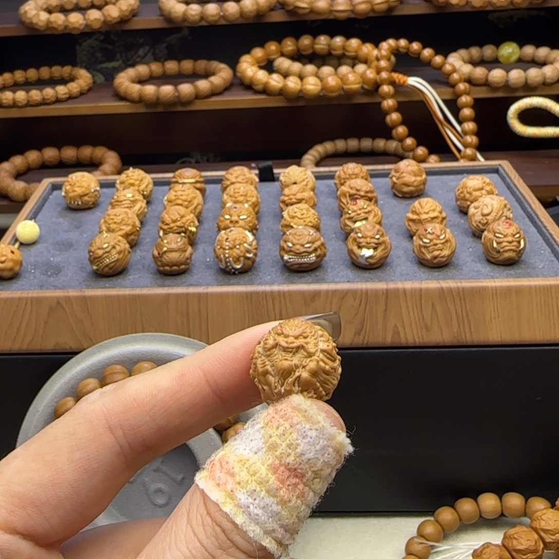 一***月西游记单颗素珠雕刻