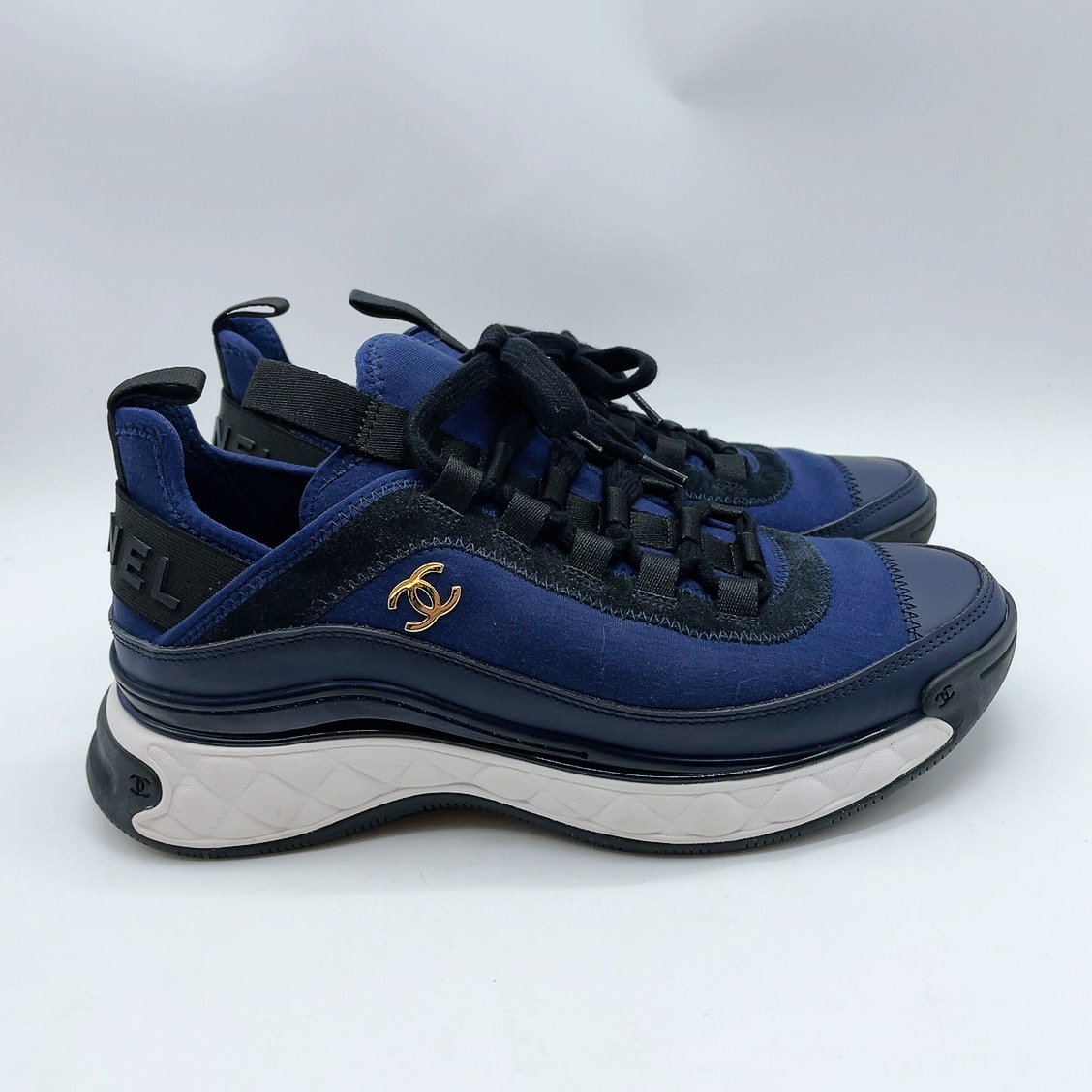 99新 Chanel/香奈儿 38码 女士蓝白布面金标运动鞋my068