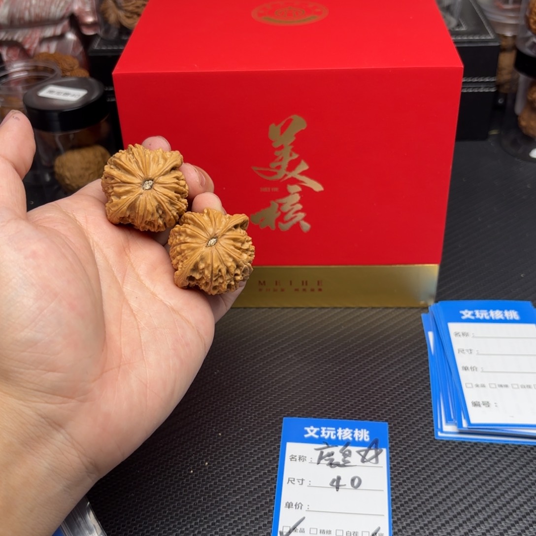 文玩核桃把件104……