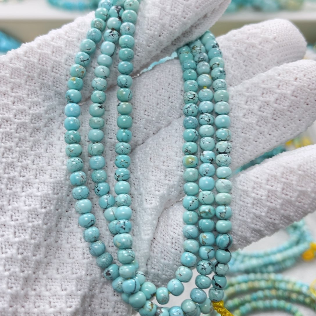 绿松石绿松石未镶嵌