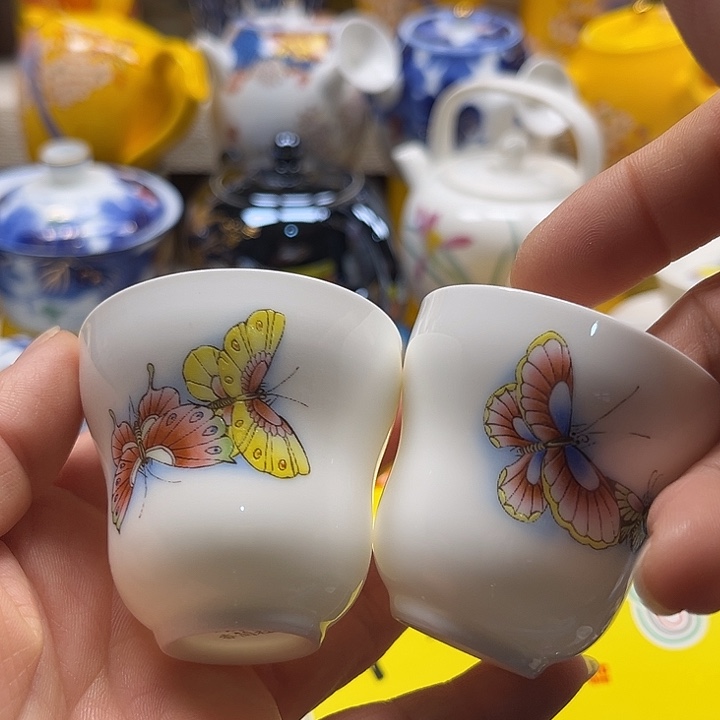 莫***愁瓷片清库存满18包邮，新疆西藏青海不包邮，回流瓷器、