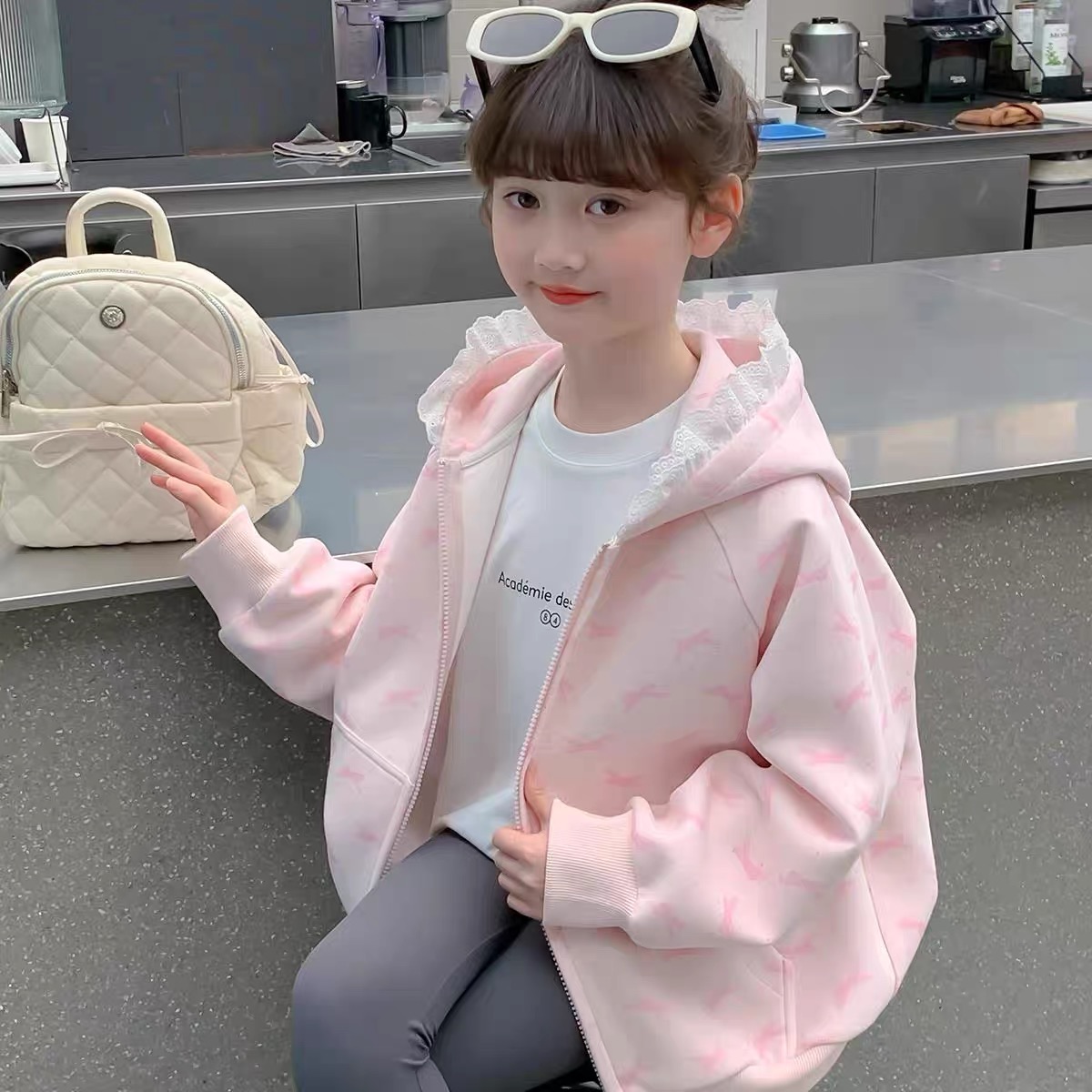 【断码清货】2025春满印蝴蝶结带帽花边拉链外套 D183 183 R Q