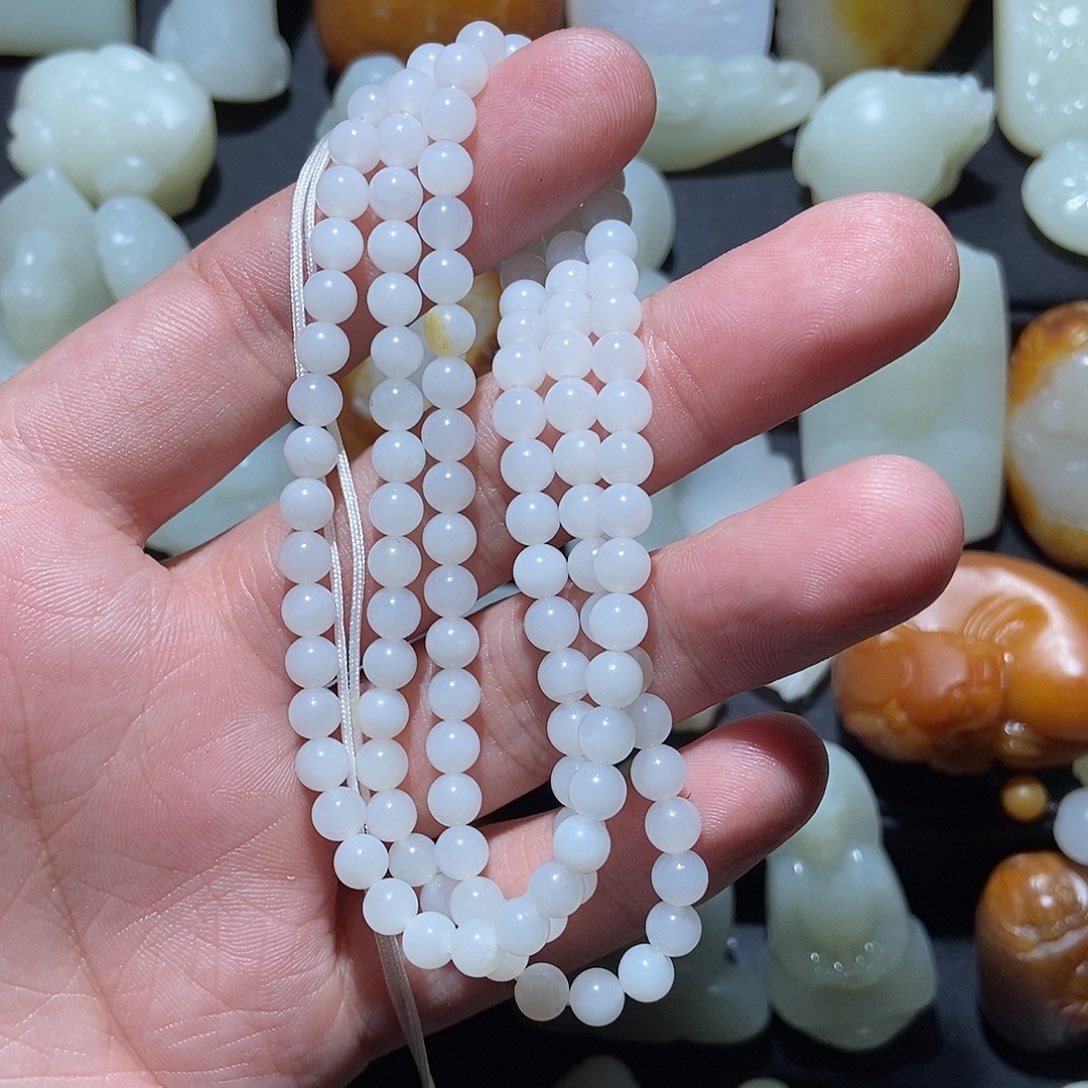 寂***兮和田玉未镶嵌颈饰