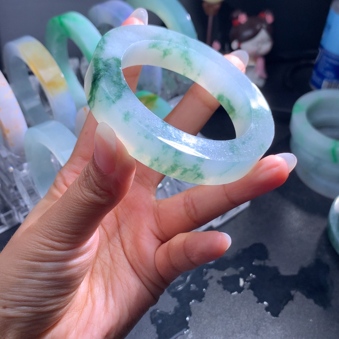 定制翡翠手镯未镶嵌