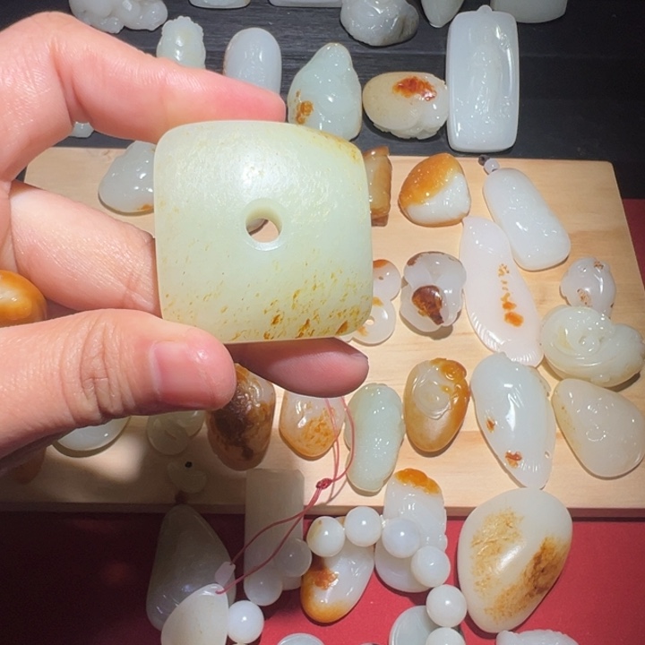 和田玉挂件未镶嵌1*0