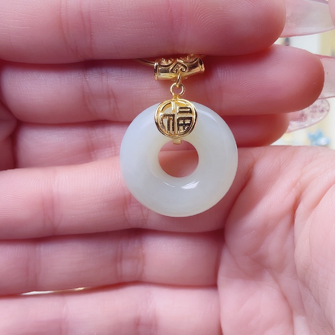 和田玉银S925镀金镶嵌颈饰