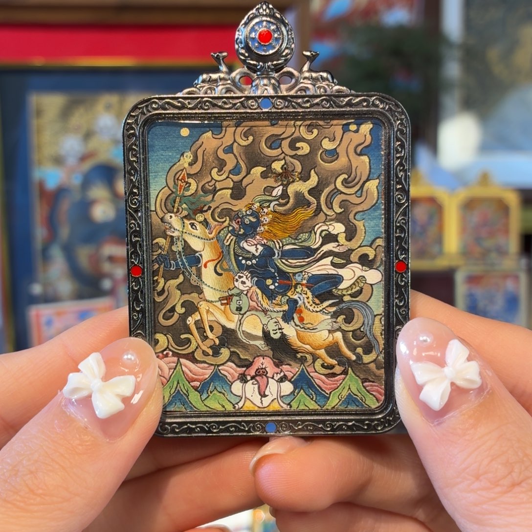 吊坠吉祥天母一尊