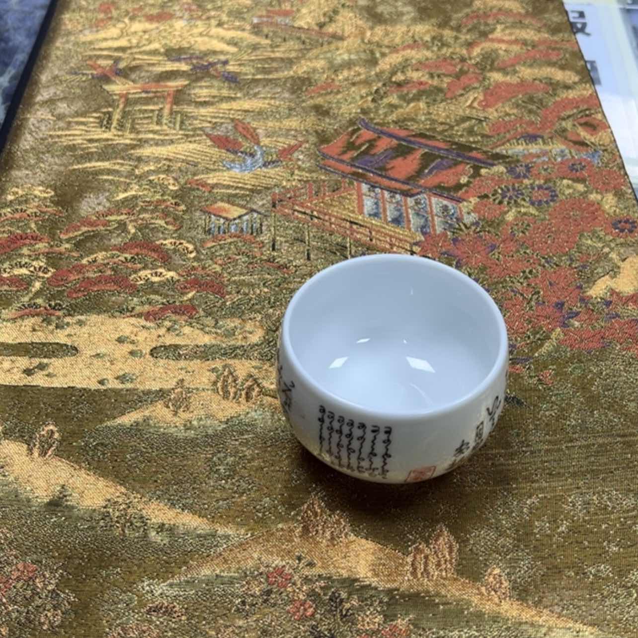 【闪购商品】陶瓷马克杯带盖勺