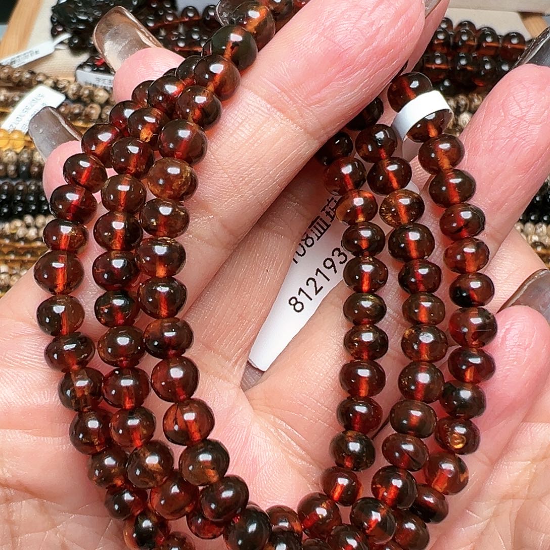 琥珀未镶嵌裸石抚顺琥珀20040六