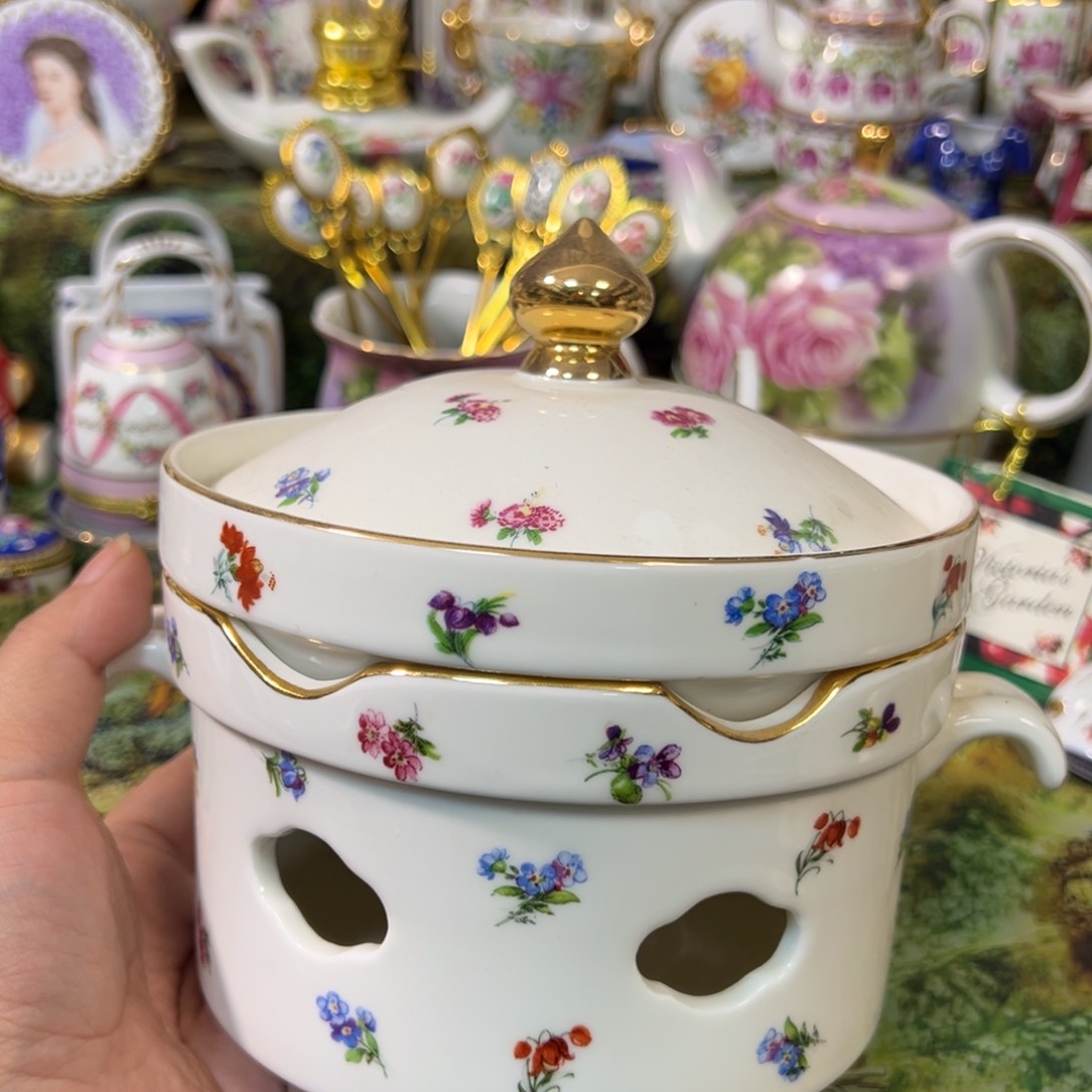 摆件鹿与海陶瓷家居用品有限公司