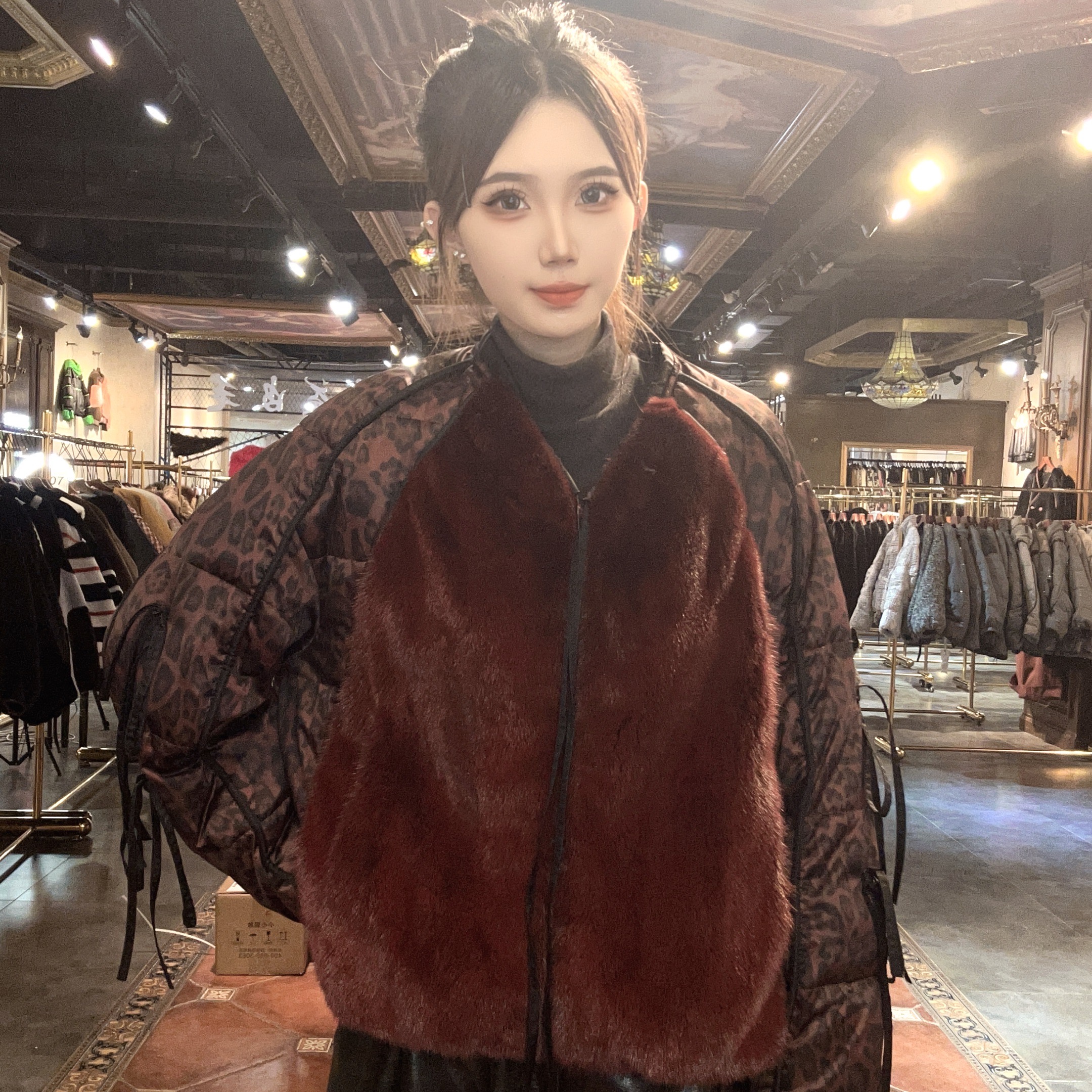 【CC 83867-BE】 2025新款时尚洋气鹅绒服配水貂皮草外套