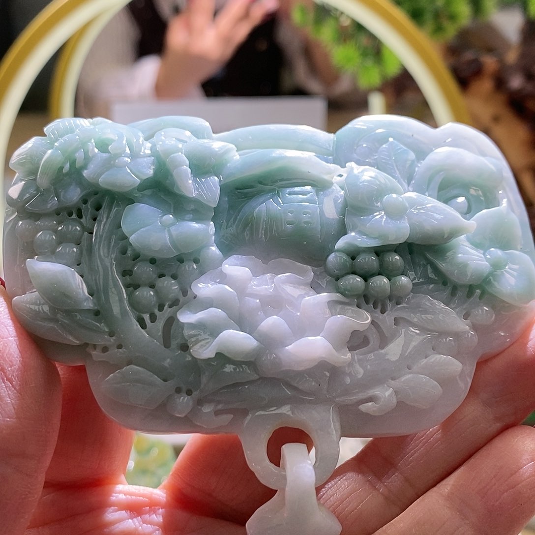 【闪购商品】翡翠颈饰未镶嵌喜上眉梢