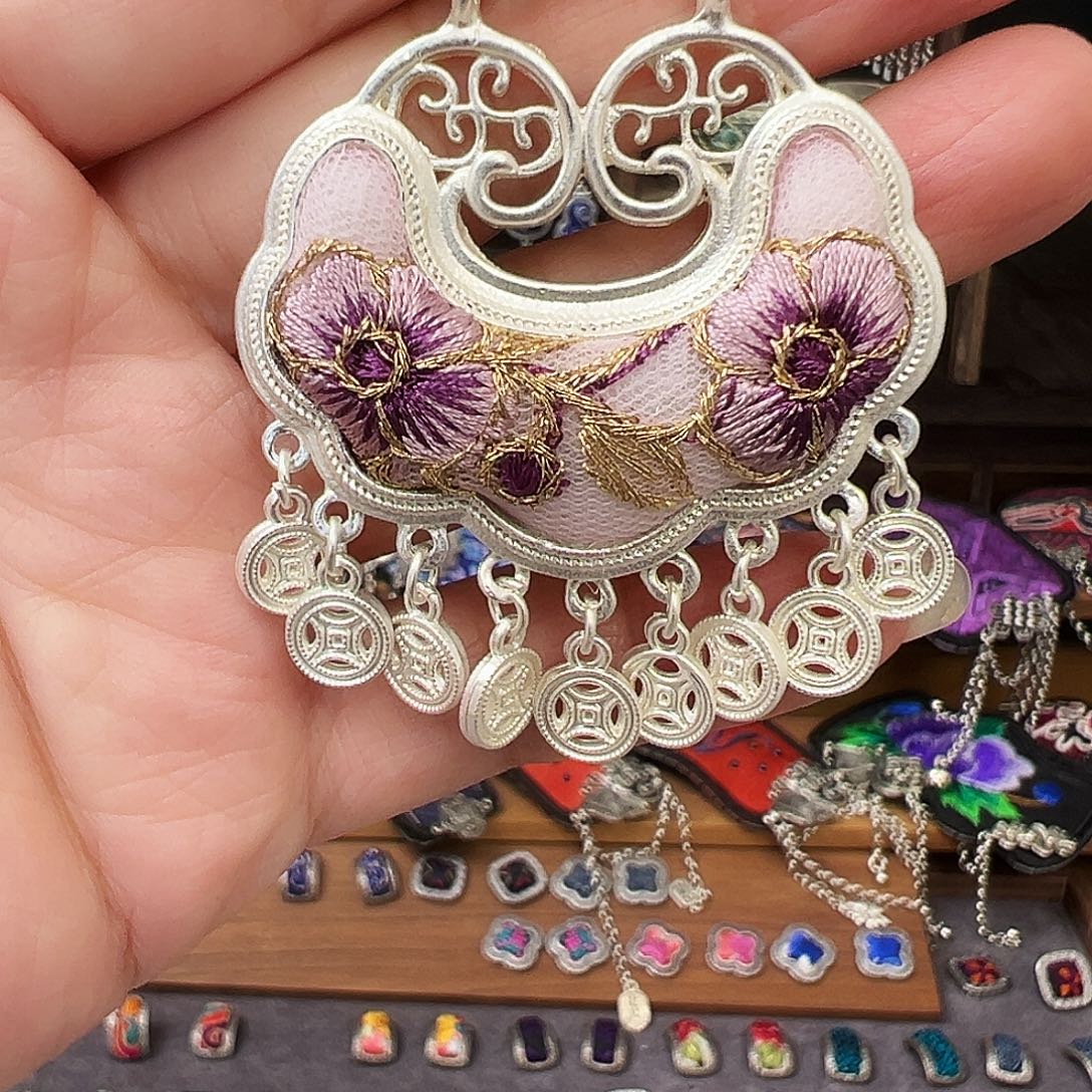 织绣手工刺绣工艺品