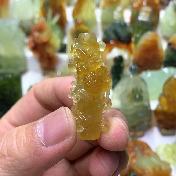 蛇纹石玉珠宝半成品未镶嵌