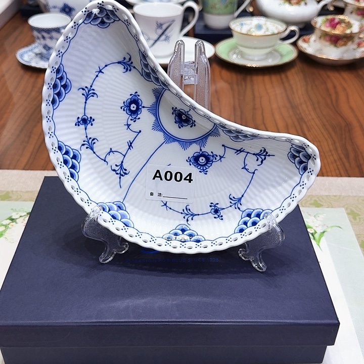 瓷片杯子杯子杯子水杯杯子水杯杯子