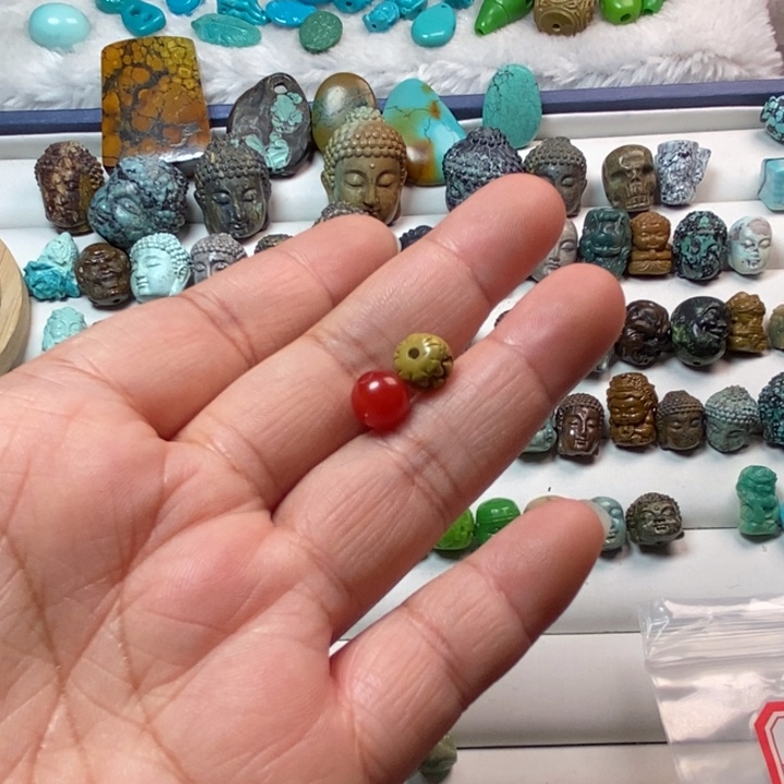 南红玛瑙未镶嵌颈饰