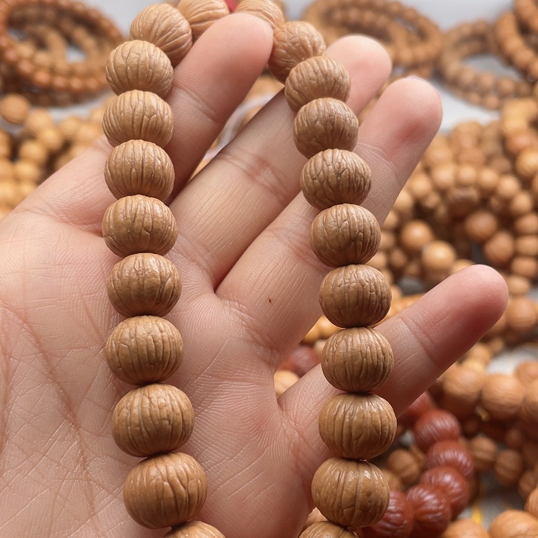 猴头核桃吊坠13+手持土豪