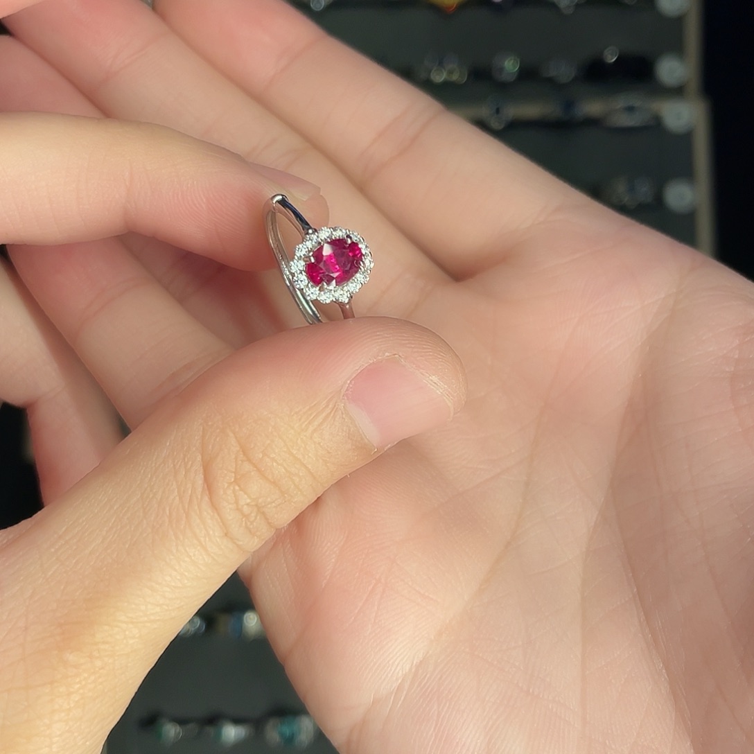 红宝石戒指银S925镶嵌熊****拍三份