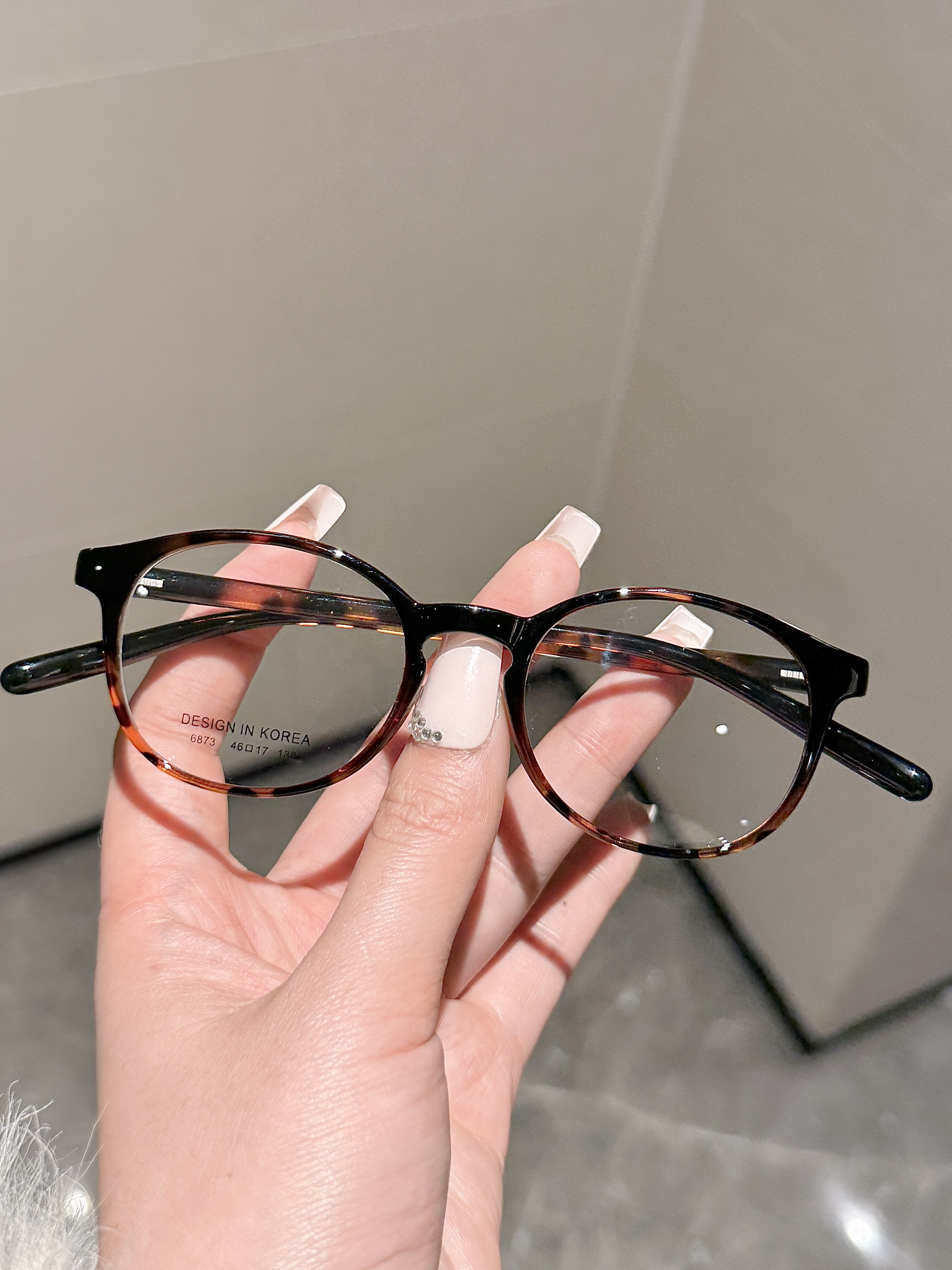 超轻可配近视度数眼镜网红女款素颜神器防蓝光镜片圆框时尚百搭款