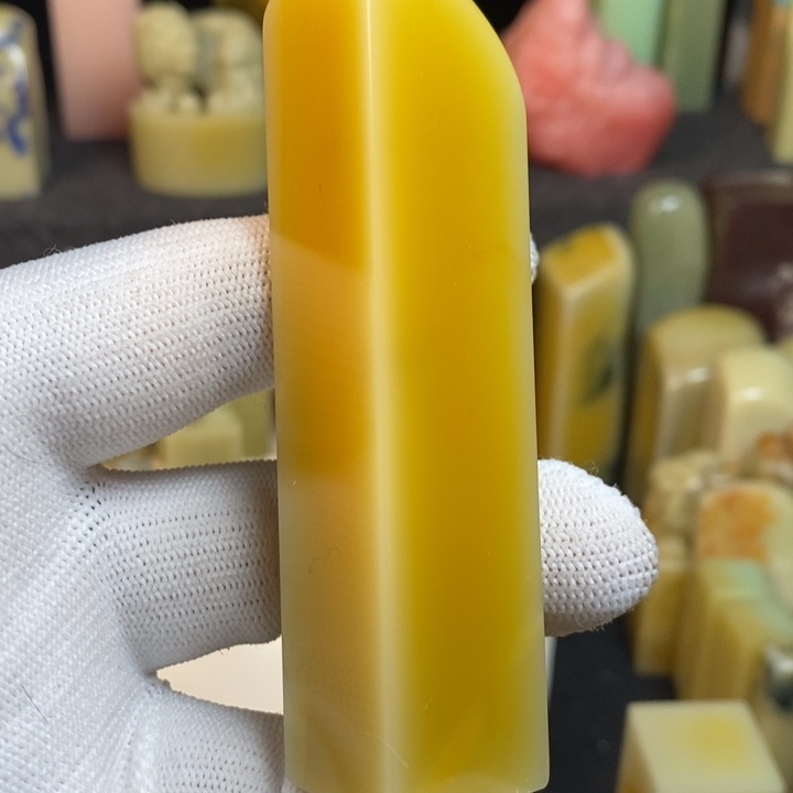 青田石印石三****）青田菜花