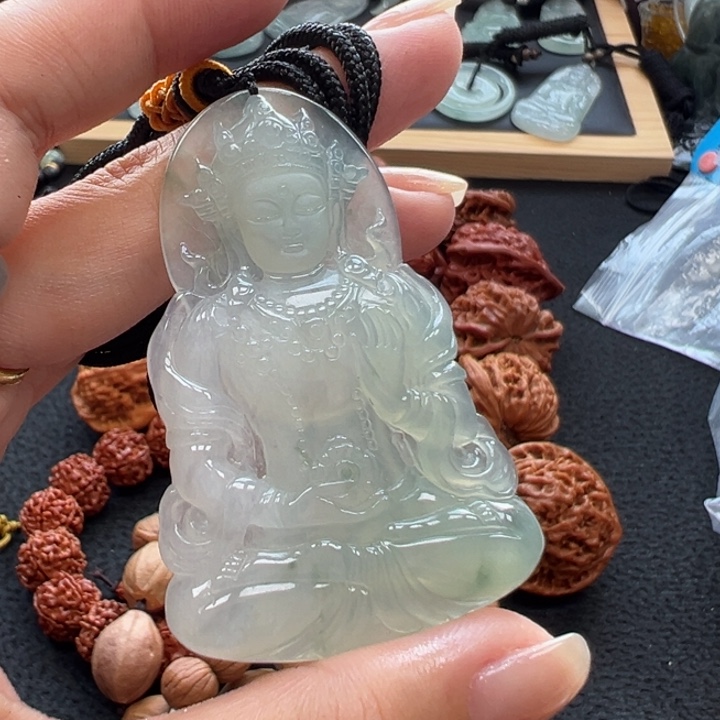 翡翠未镶嵌颈饰天然A货缅甸翡翠