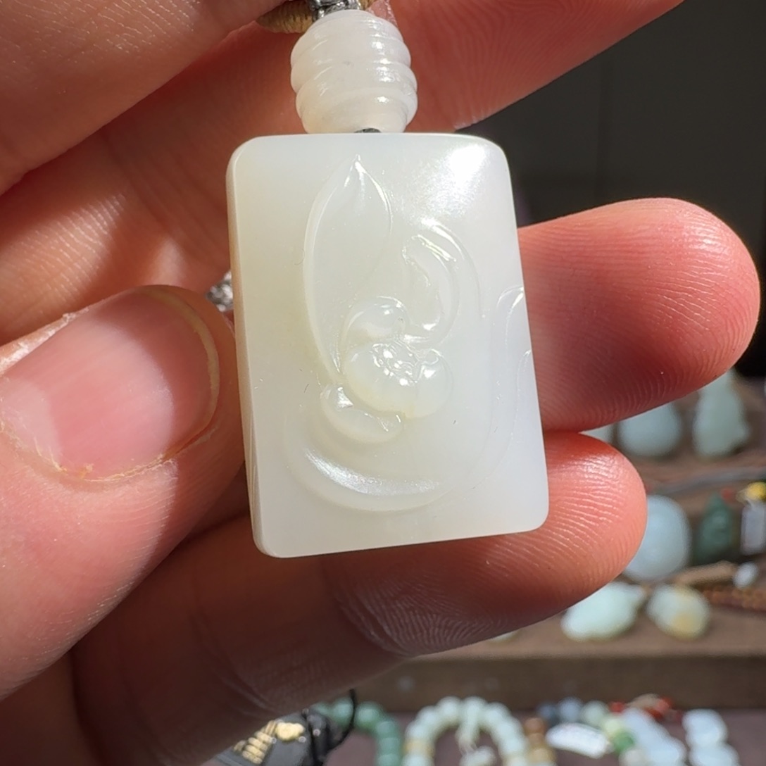 和田玉挂件未镶嵌