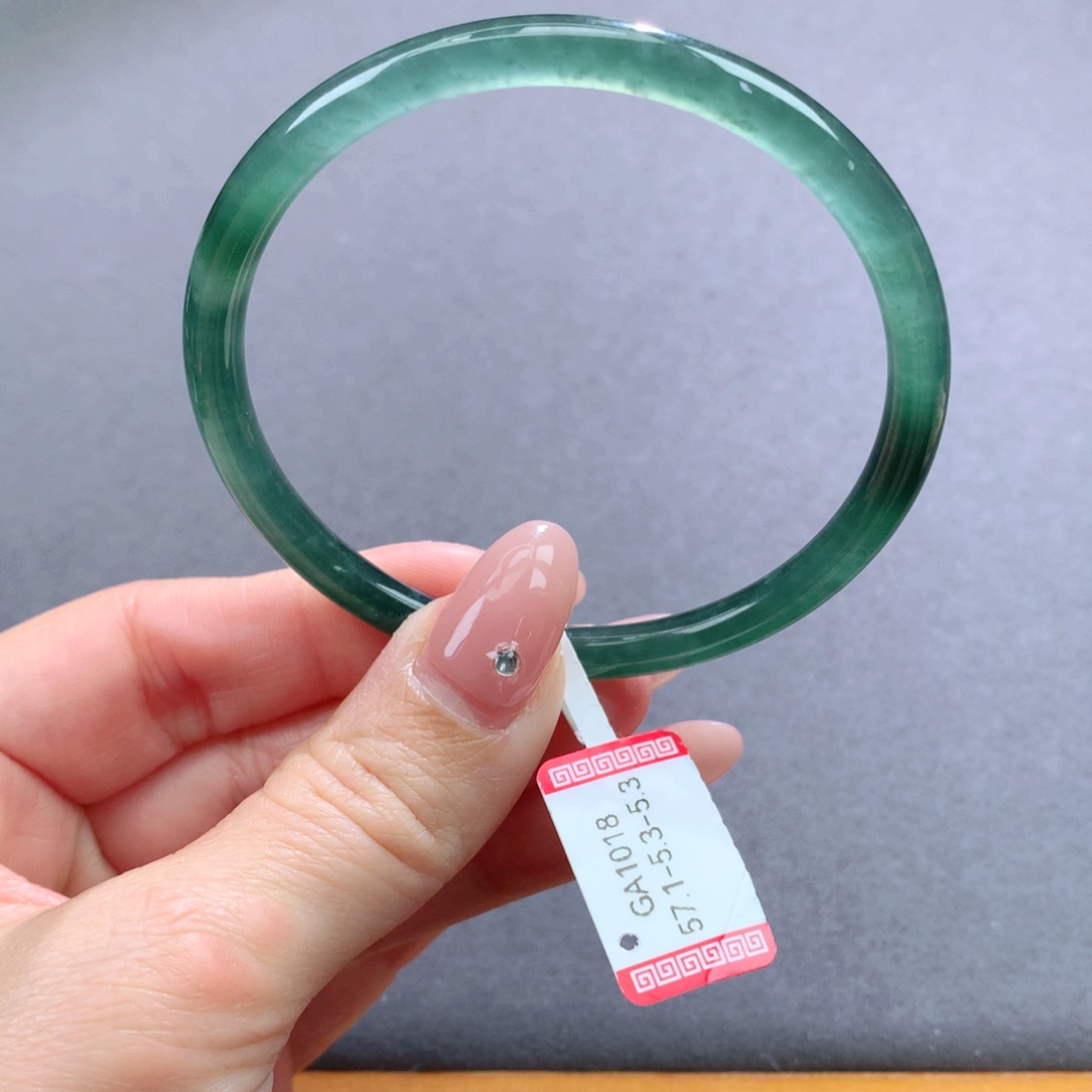 翡翠手镯未镶嵌天然翡翠手镯叮当镯