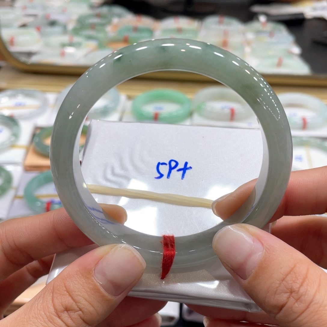 翡翠手镯未镶嵌59正