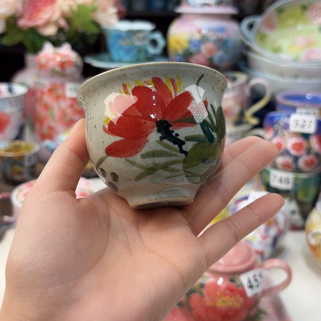 瓷片兔兔好e a a l l l l l l l l l