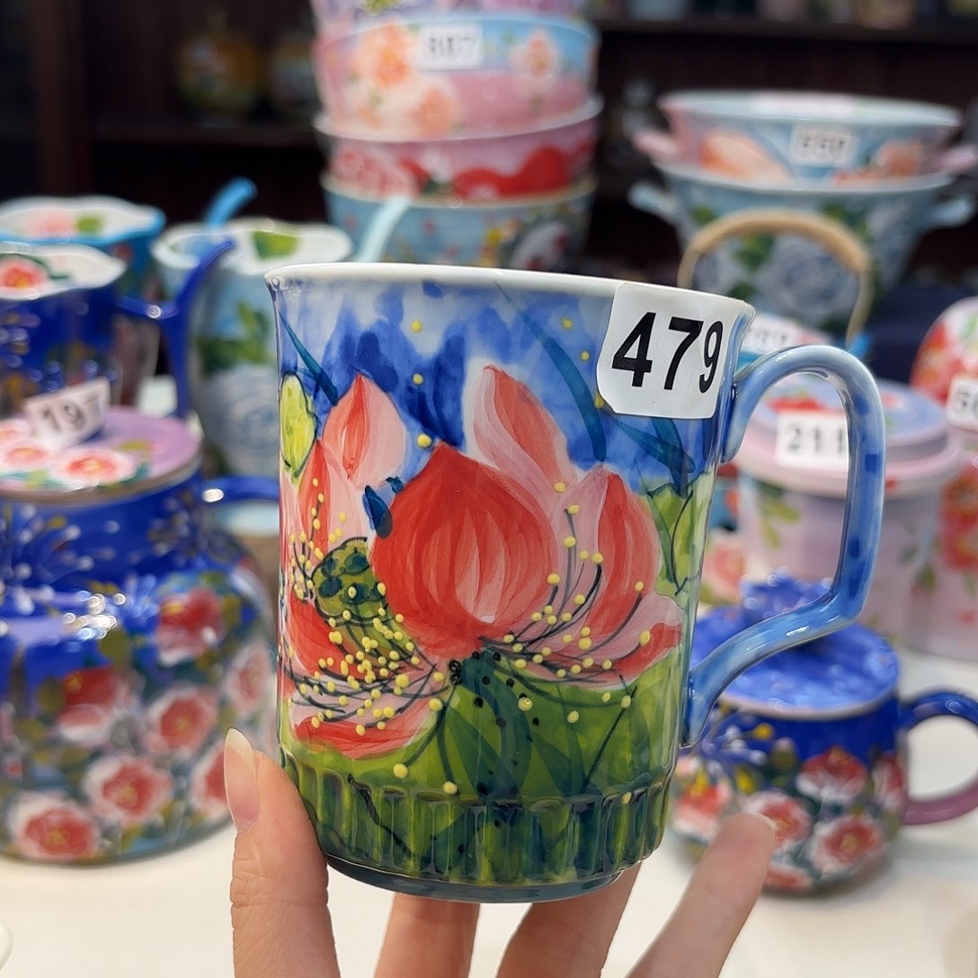 瓷片兔兔好可爱呀