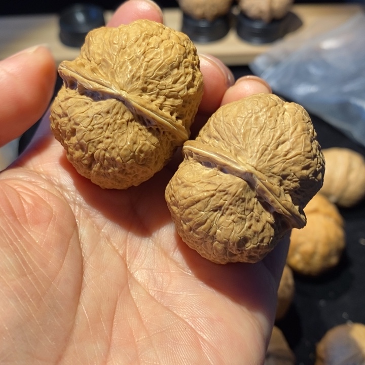 核桃21号链接福利手把件40尺寸