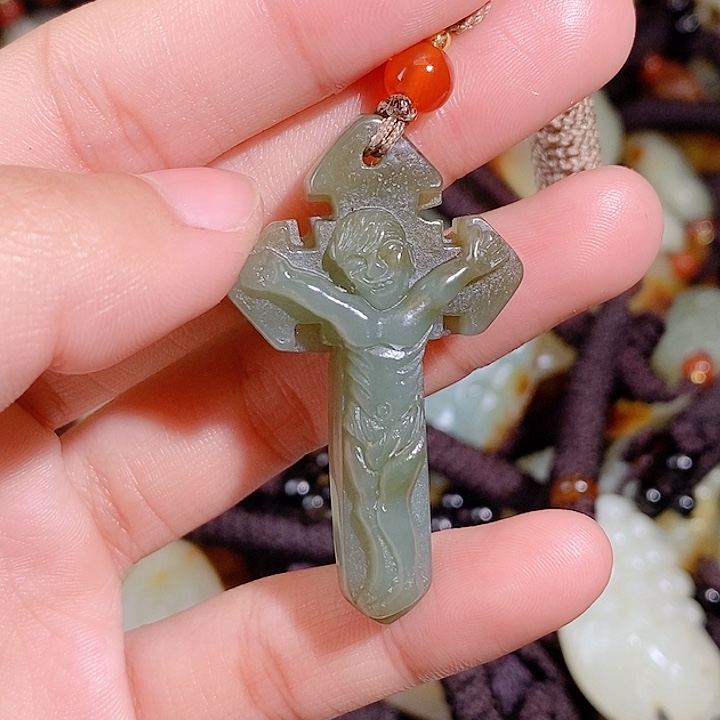 和田玉未镶嵌颈饰