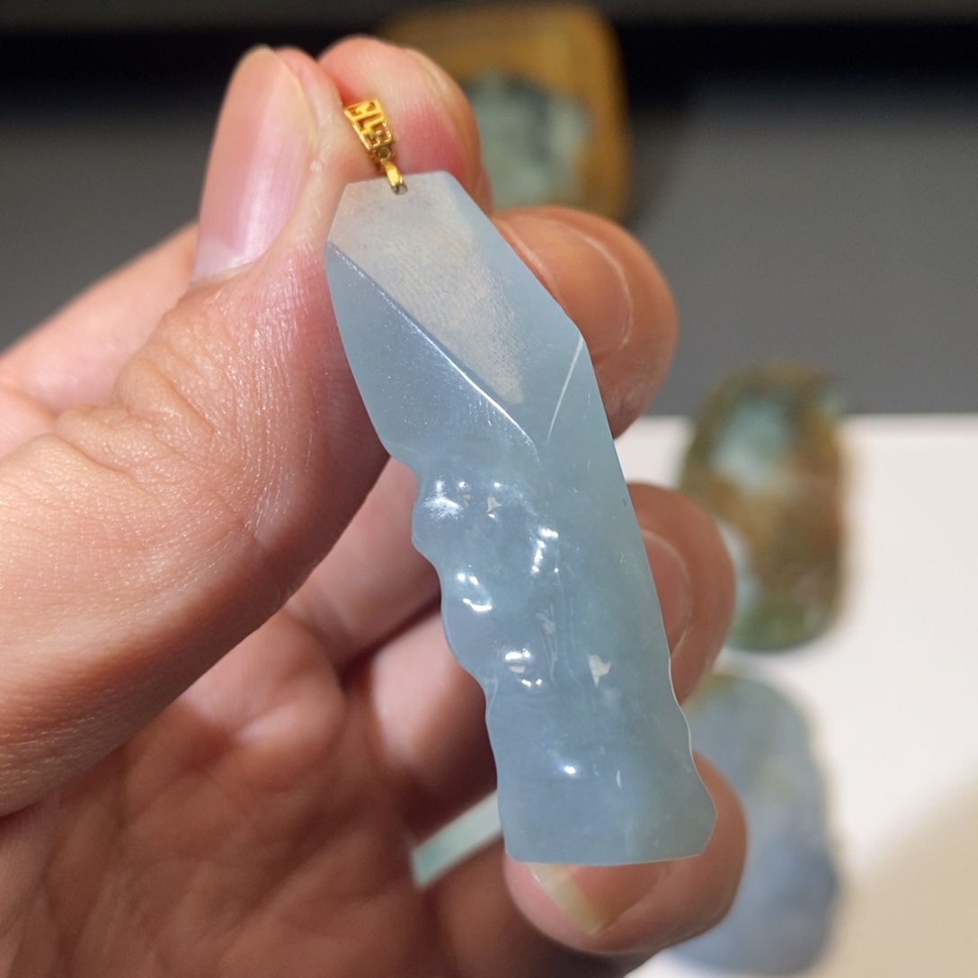 翡翠未镶嵌颈饰123