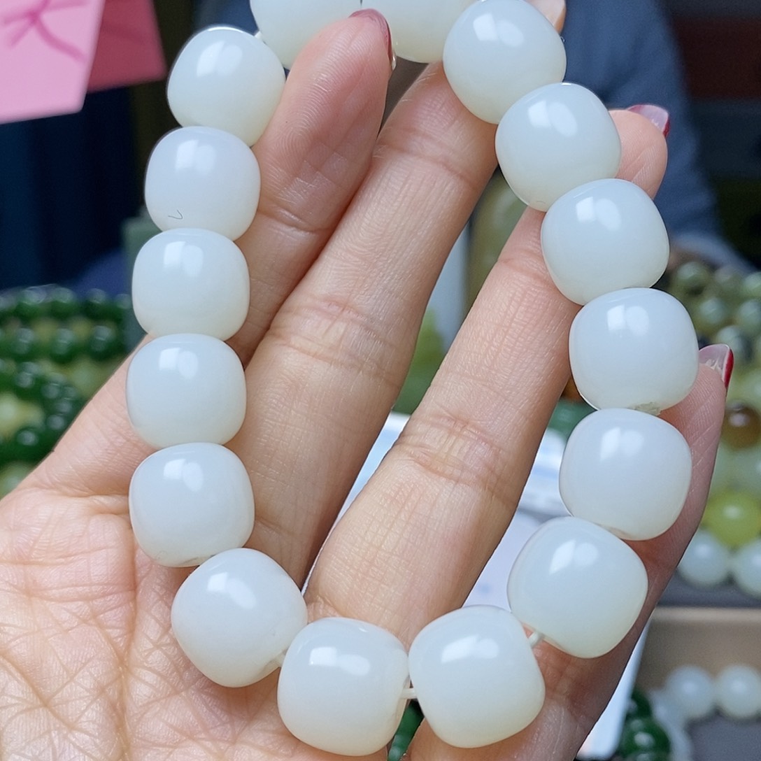 和田玉手链未镶嵌