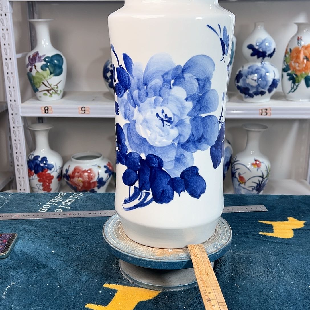 摆件景德镇陶瓷书青牡