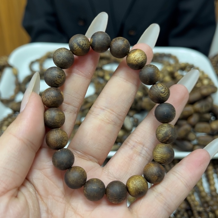 沉香手串君**下1.0圆珠单圈多样性发1