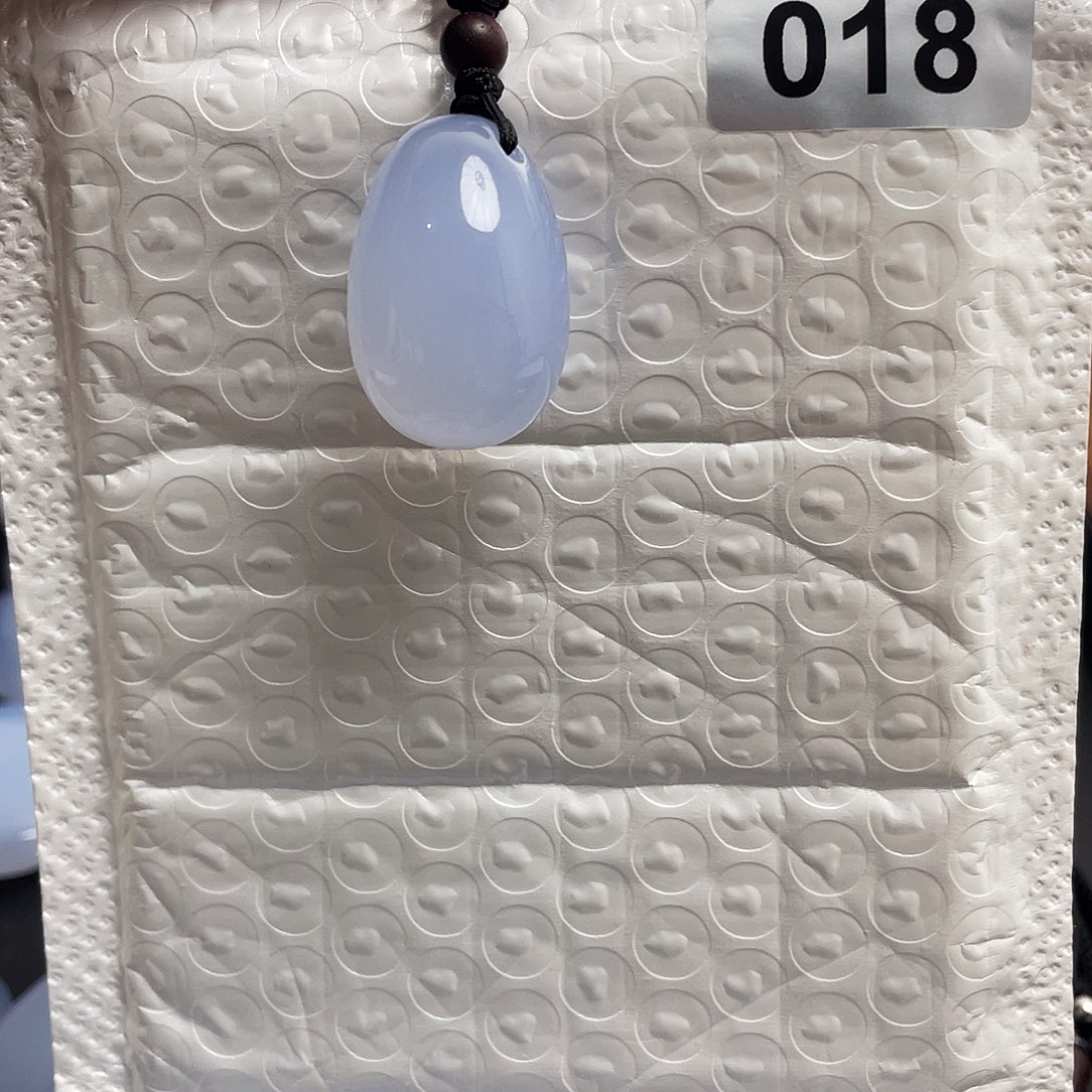 玛瑙/玉髓未镶嵌珠宝奇石