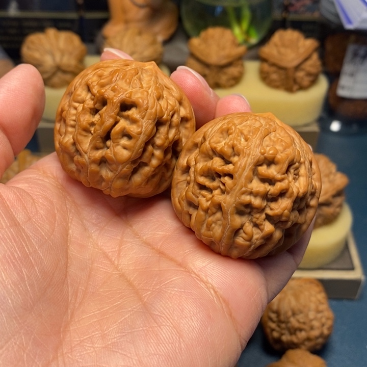 【闪购商品】把件文玩核桃凤凰台
